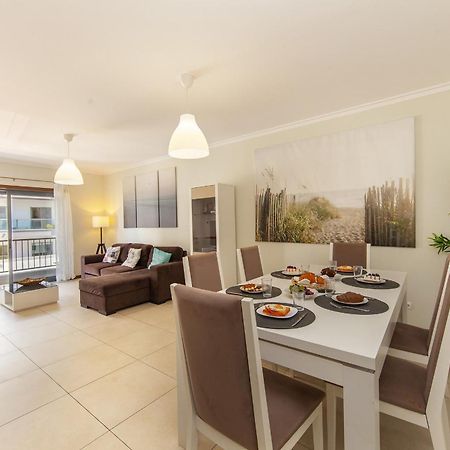 B03 - Luxury 2 Bed Lagos Marina Luaran gambar