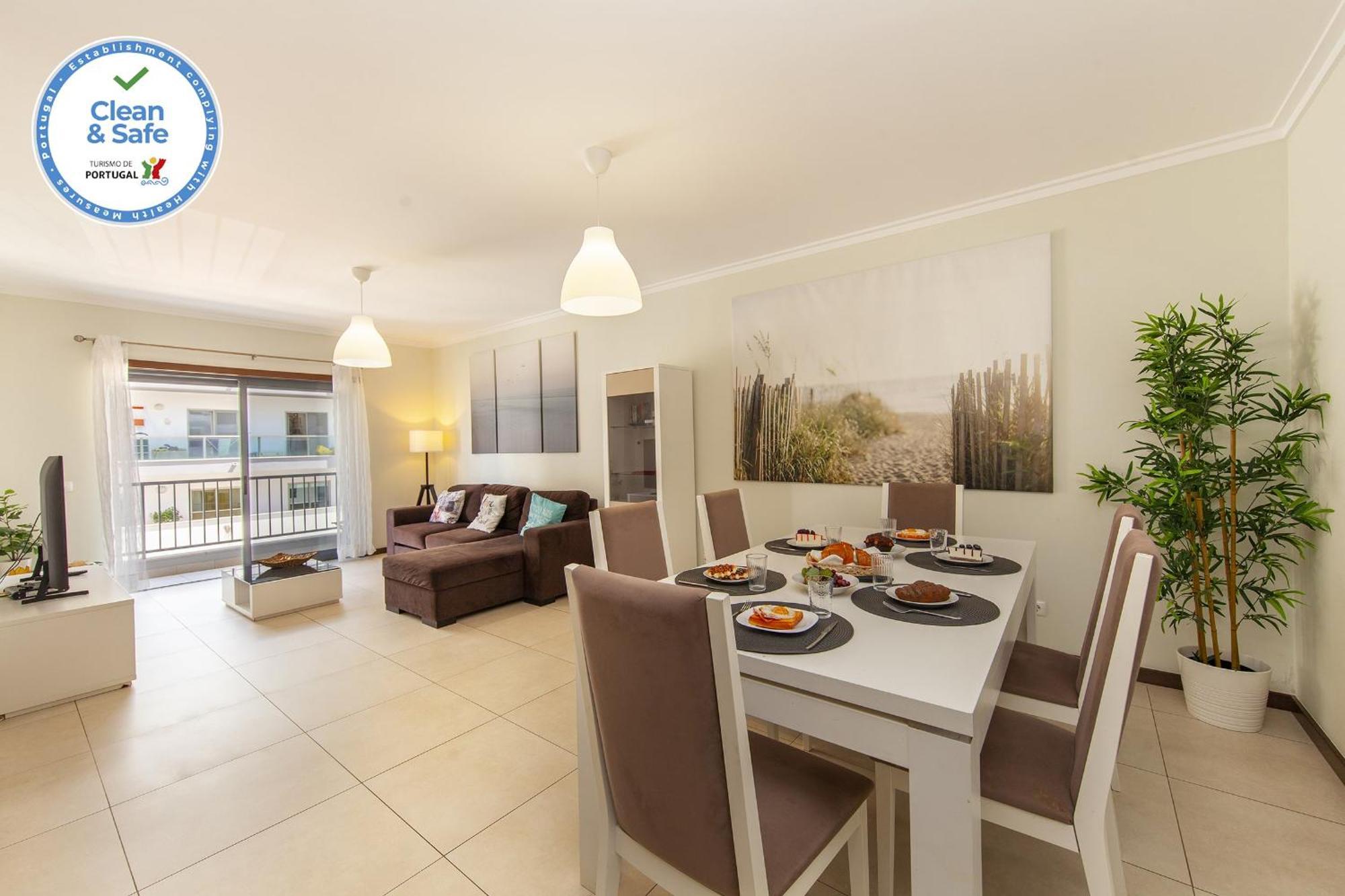 B03 - Luxury 2 Bed Lagos Marina Luaran gambar